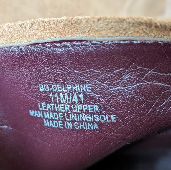 BCBG Delphine Leather Booties, Size 11 - Picture 4 of 6